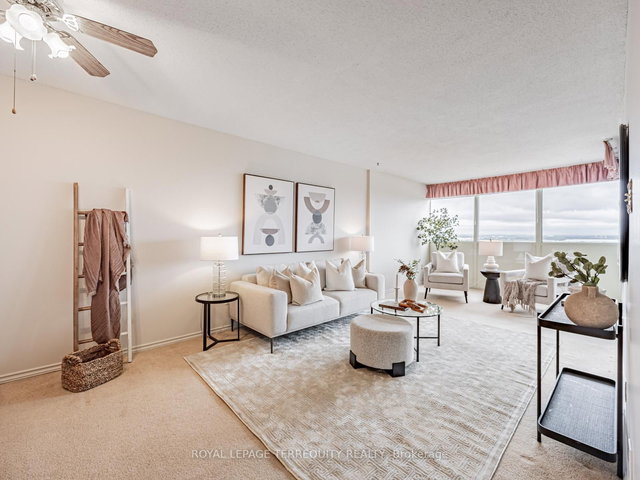 1711 - 44 Falby Court