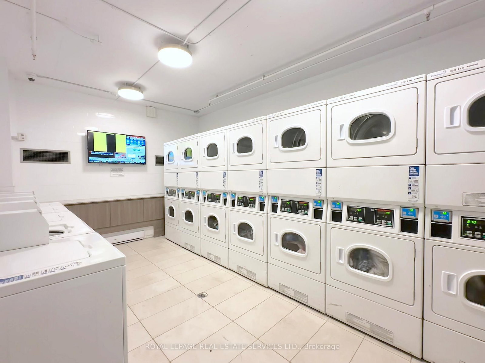 30 Denton Avenue, Unit 1021 - Photo 10