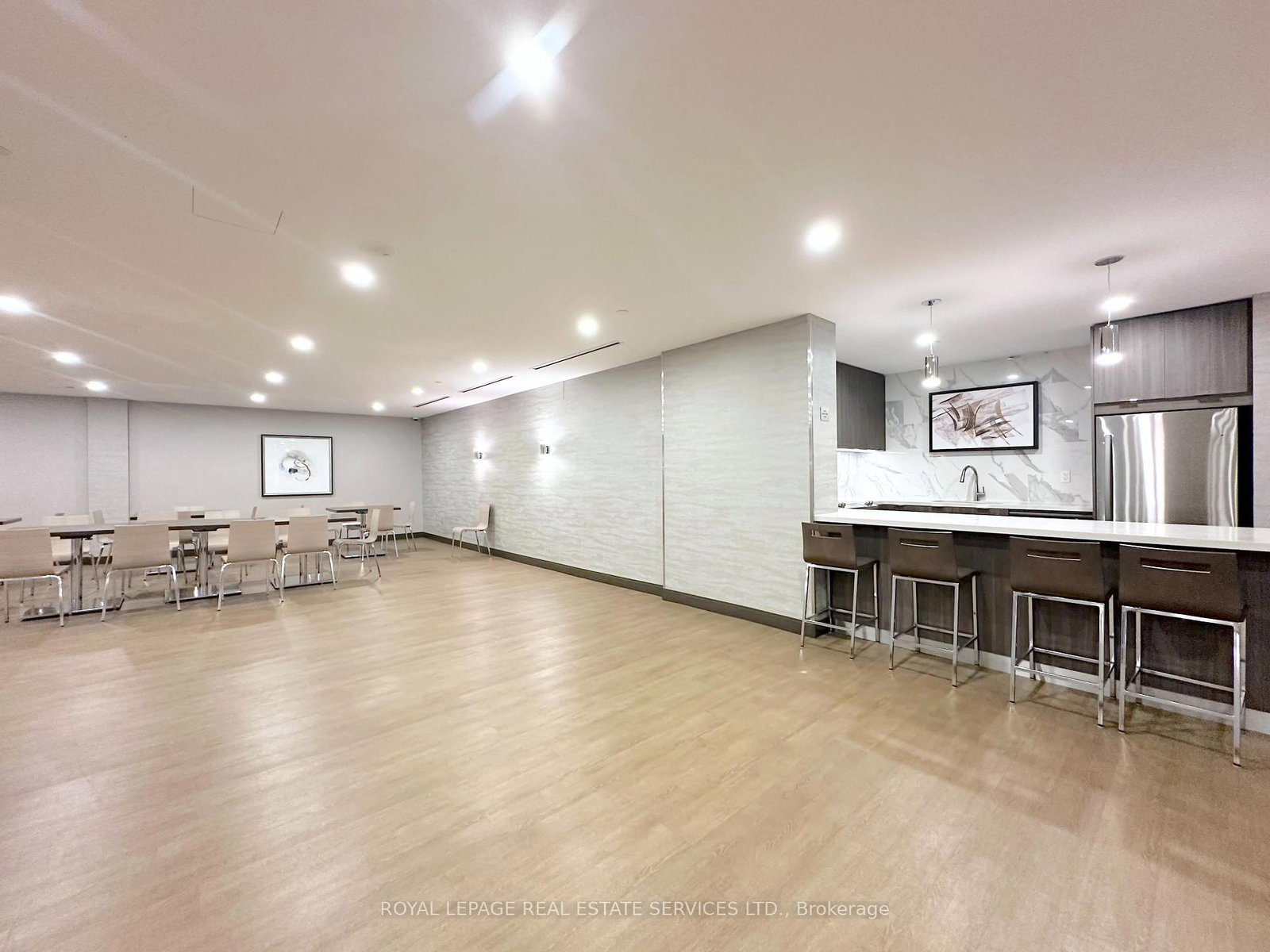 30 Denton Avenue, Unit 702 - Photo 15