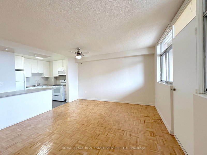 702 - 30 Denton Ave, Toronto, M1L 4P2 | Image 3