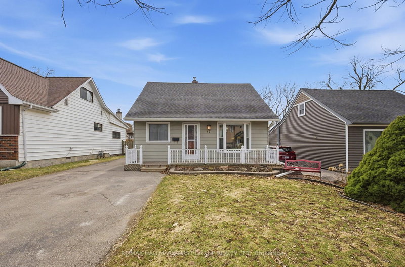 home for sale on 17 Brock Street