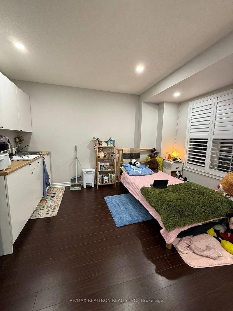 Basement - 1657 Avonmore Sq W, Pickering, L1V 7H4 | Image 3