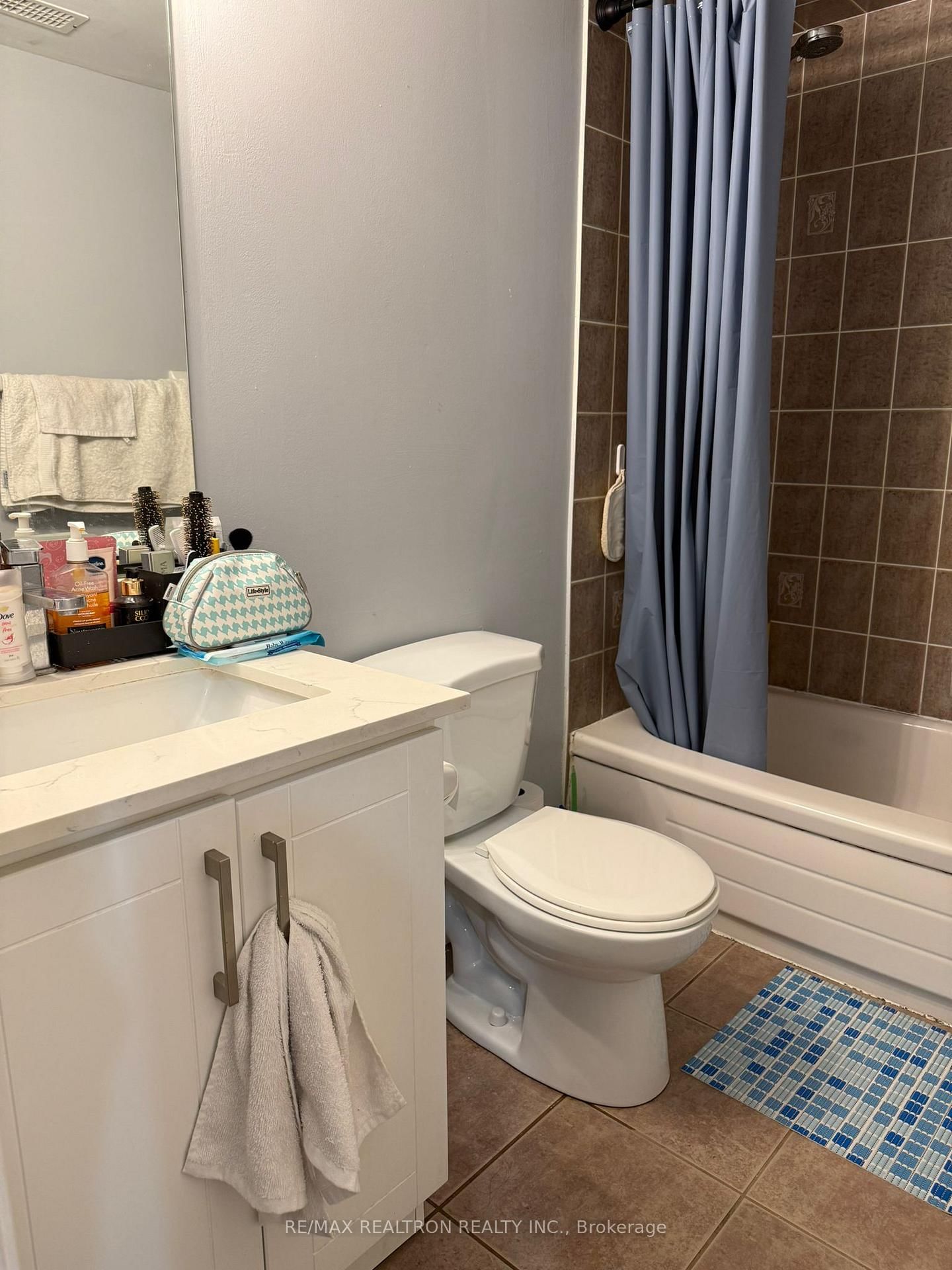 1657 Avonmore Square W, Unit Basement - Photo 6