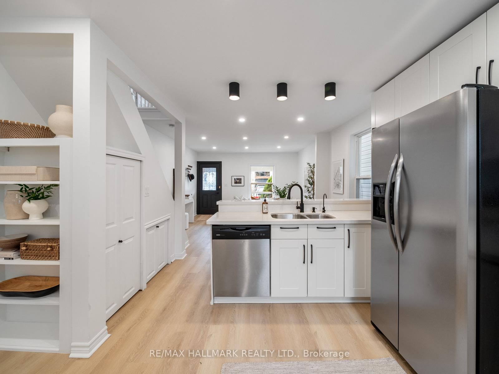 Semi-Detached House for sale at 3 Woodville Avenue, Toronto, Ontario, M4K 2J5 - Broadview North - MLS: E12943842