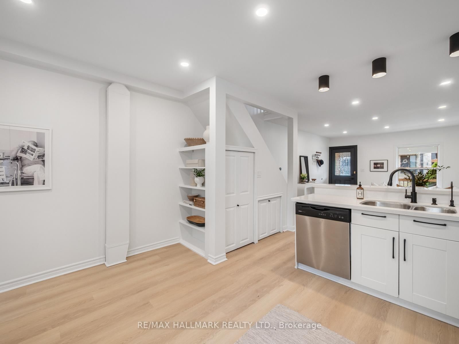 Semi-Detached House for sale at 3 Woodville Avenue, Toronto, Ontario, M4K 2J5 - Broadview North - MLS: E12943842