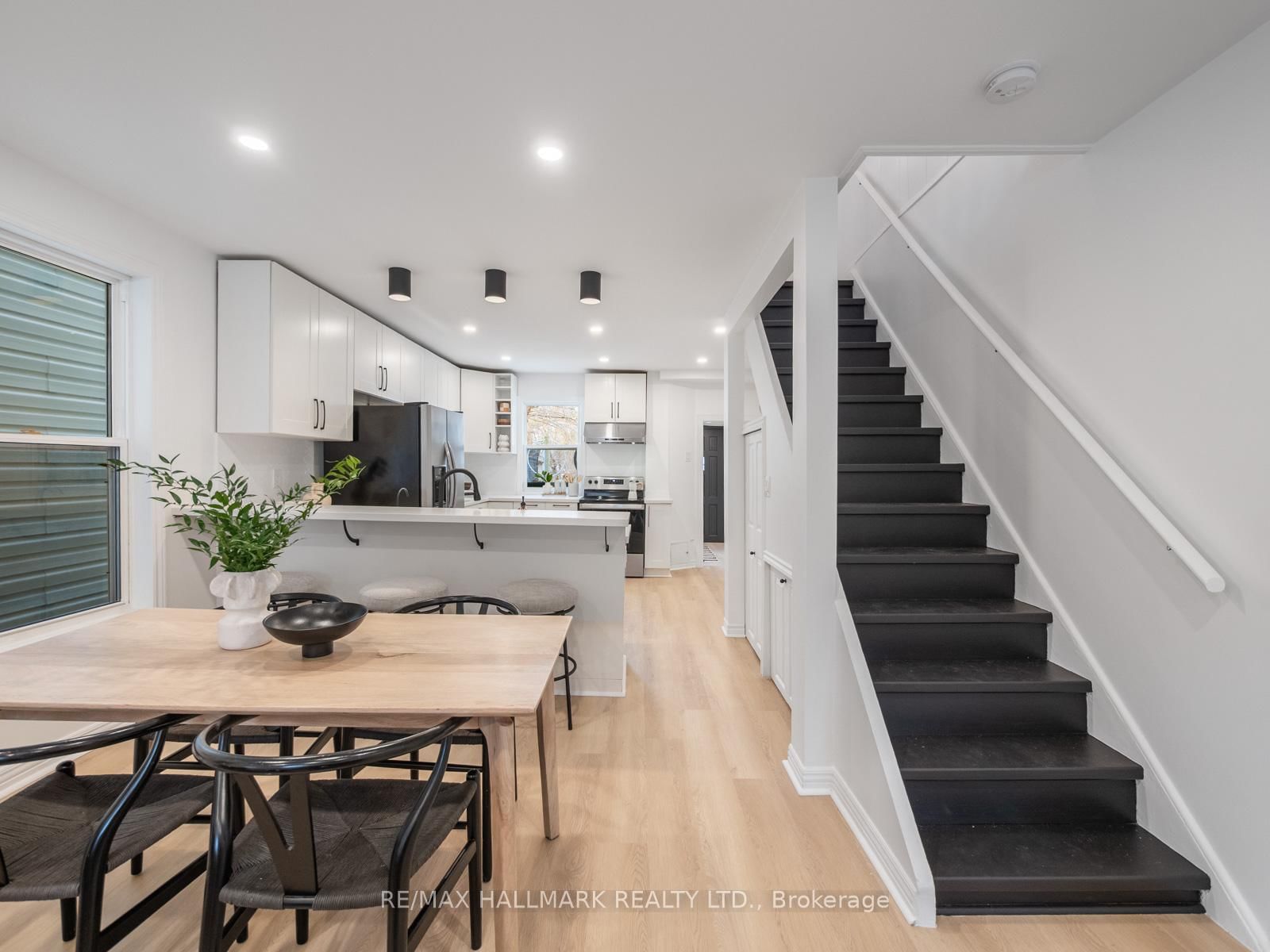 Semi-Detached House for sale at 3 Woodville Avenue, Toronto, Ontario, M4K 2J5 - Broadview North - MLS: E12943842