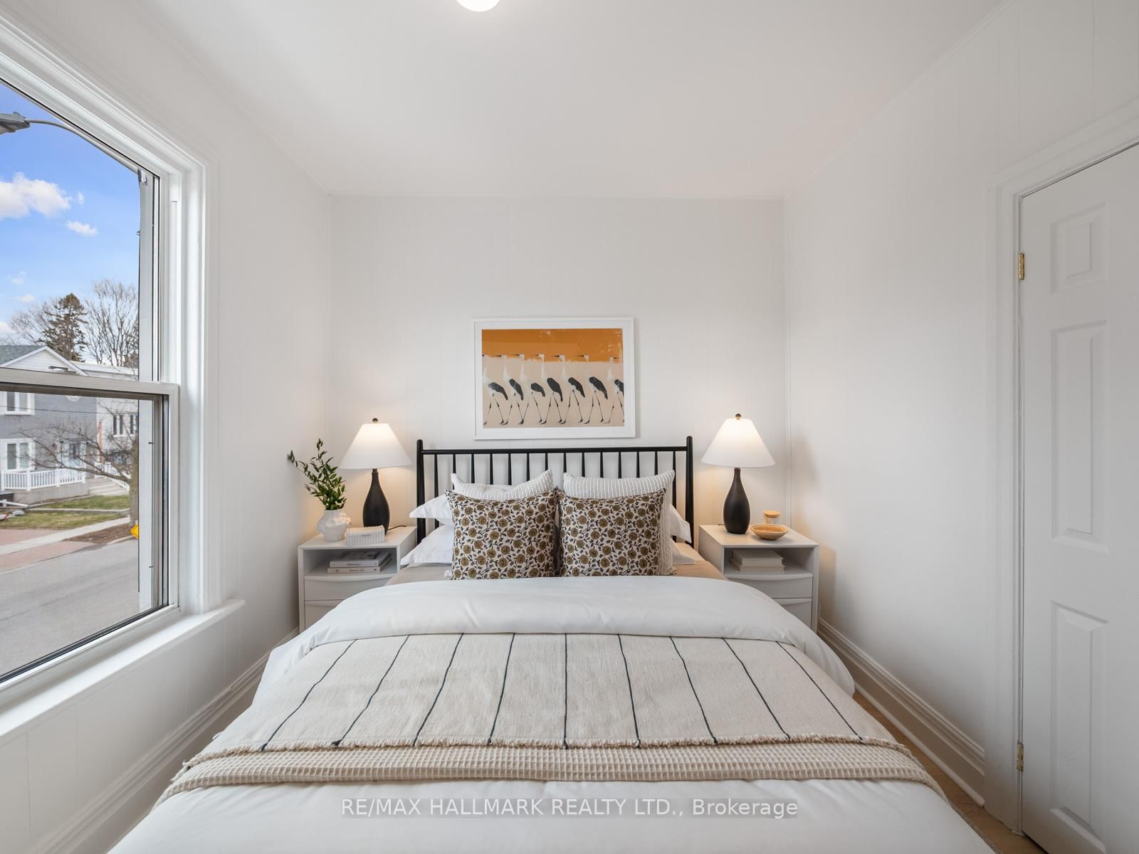 Semi-Detached House for sale at 3 Woodville Avenue, Toronto, Ontario, M4K 2J5 - Broadview North - MLS: E12943842