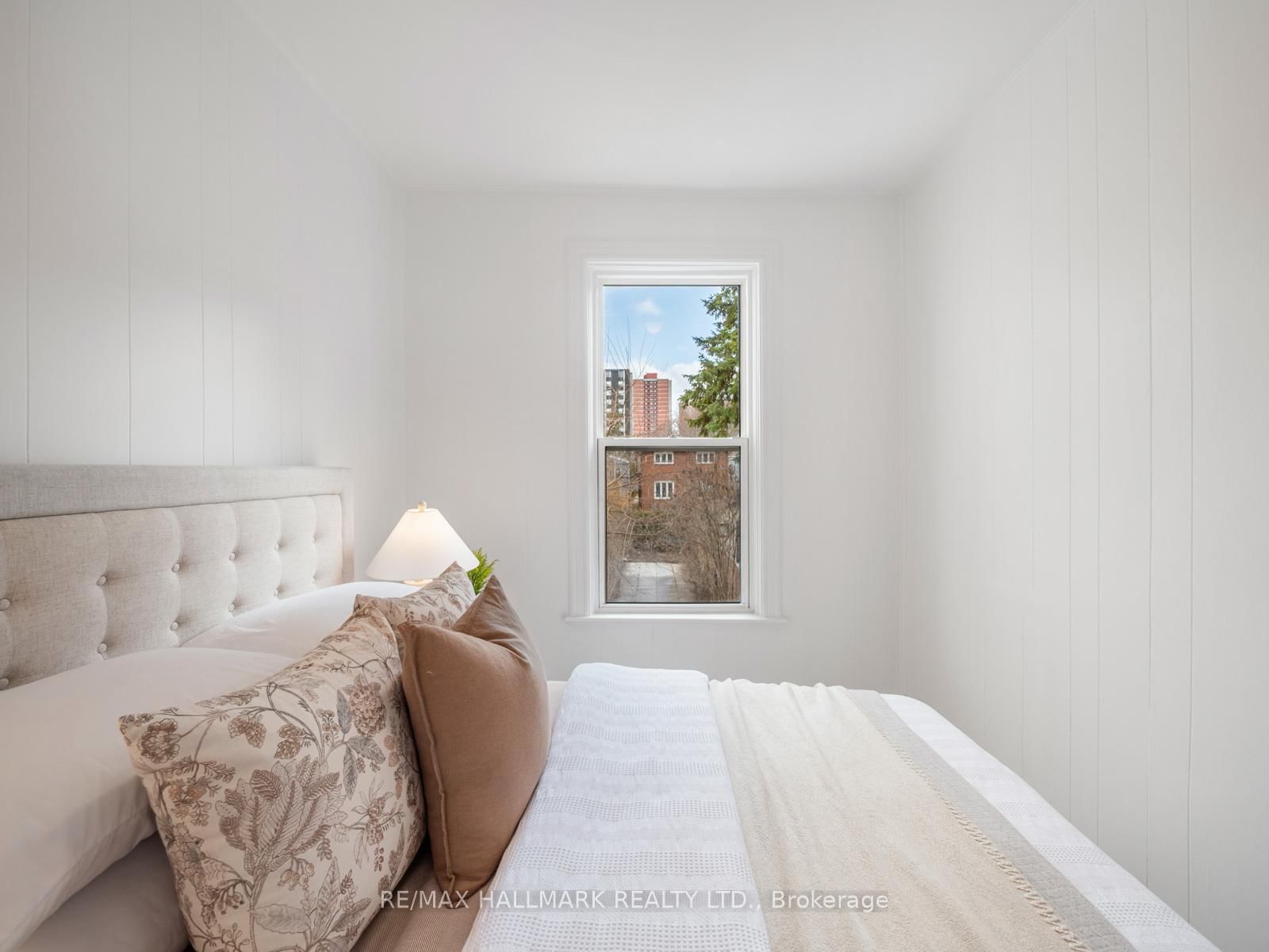 Semi-Detached House for sale at 3 Woodville Avenue, Toronto, Ontario, M4K 2J5 - Broadview North - MLS: E12943842