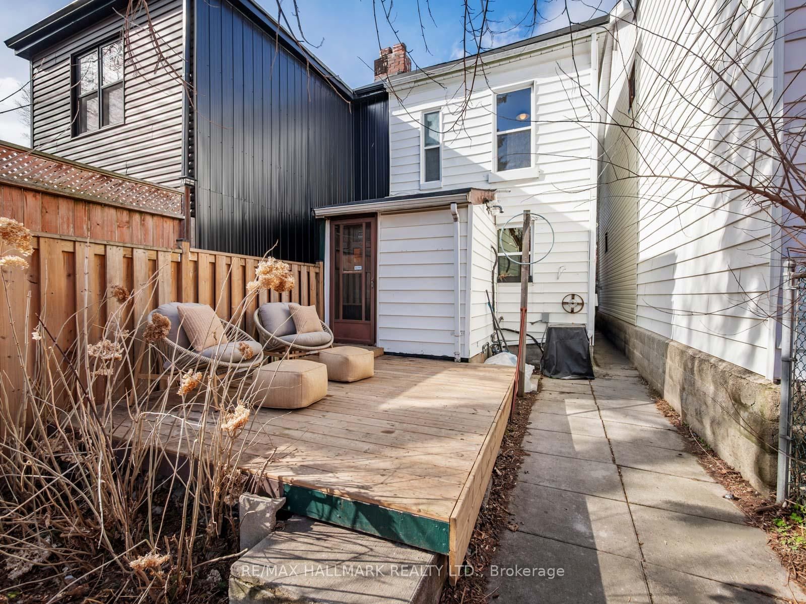 Semi-Detached House for sale at 3 Woodville Avenue, Toronto, Ontario, M4K 2J5 - Broadview North - MLS: E12943842