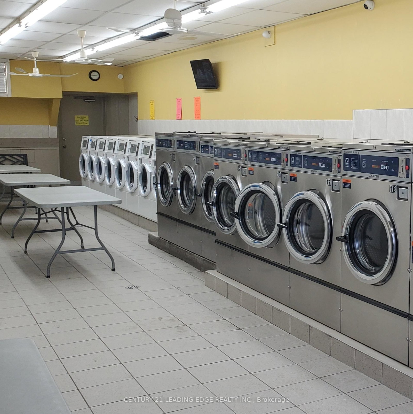 1935 GERRARD Street E - Photo 4