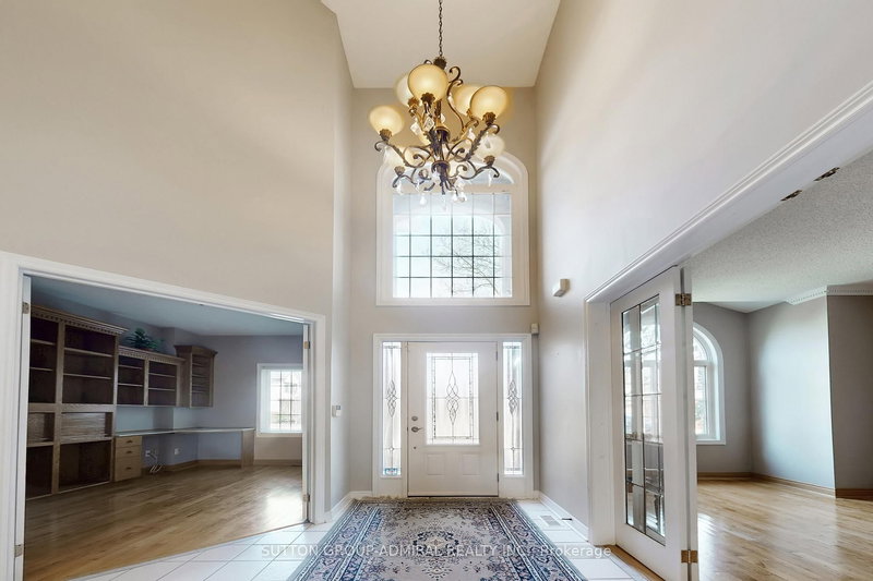 113 Sandcherry Crt, Pickering, L1V 6V8 | Image 3