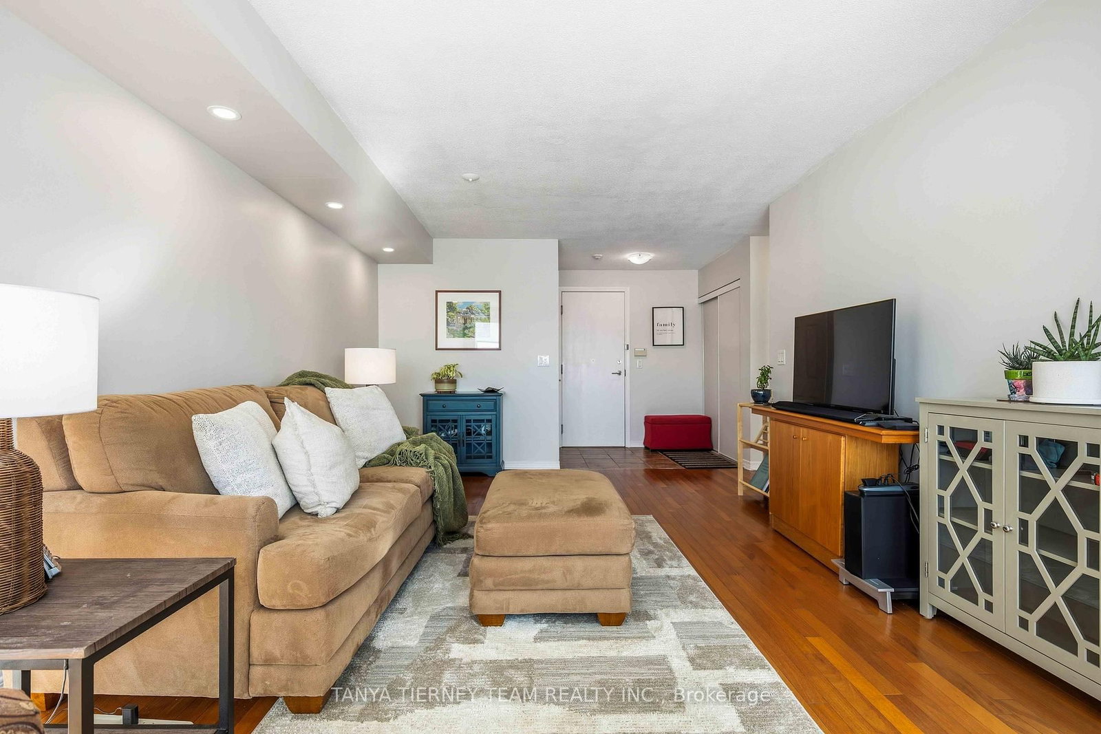 Condo for sale at 903-340 Watson Street, Whitby, Ontario, L1N 9G1 - Port Whitby - MLS: E12944558