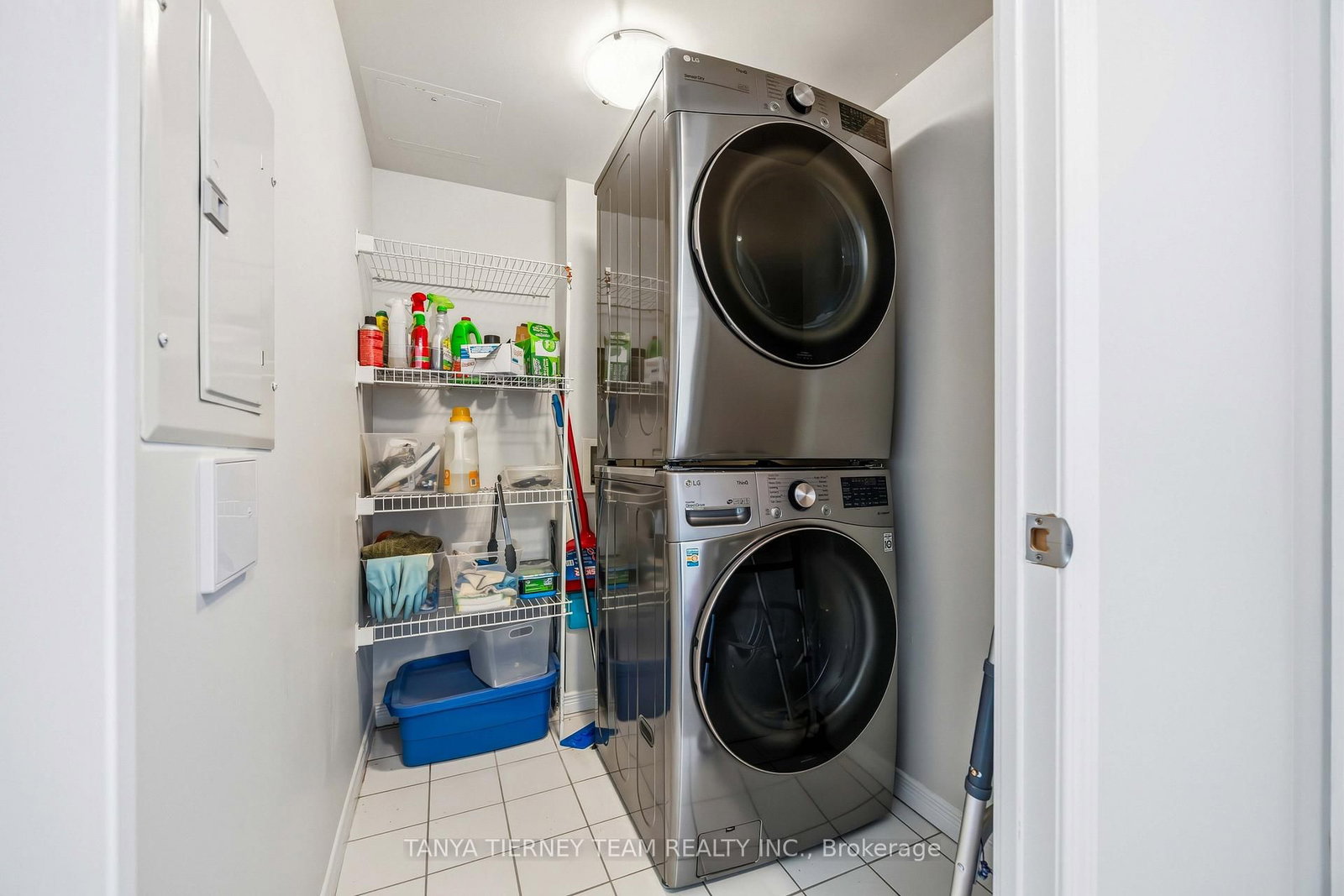 Condo for sale at 903-340 Watson Street, Whitby, Ontario, L1N 9G1 - Port Whitby - MLS: E12944558