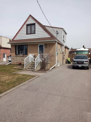 27 Flempton Crescent