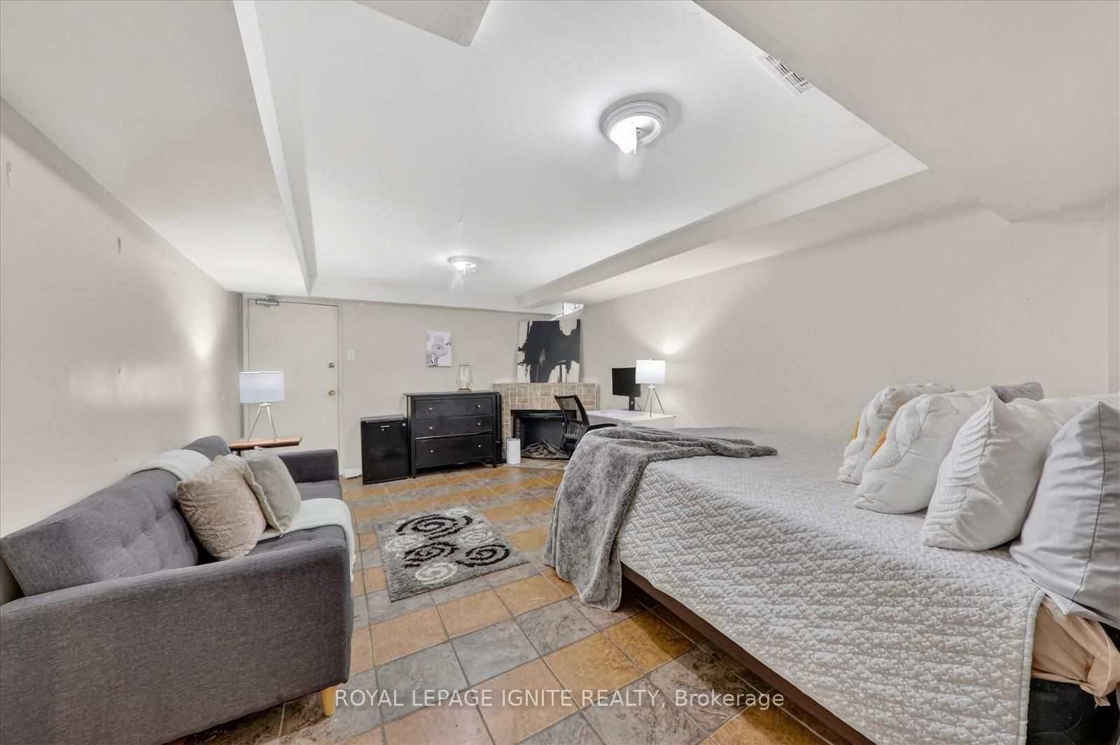 Townhouse for sale at 56-2 Dailing Gate, Toronto, Ontario, M1B 1Z8 - Malvern - MLS: E12945072