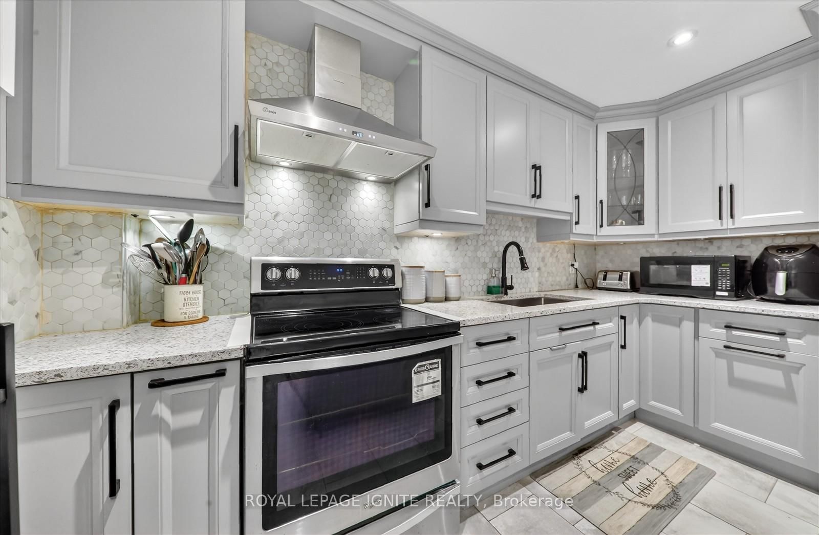 Townhouse for sale at 56-2 Dailing Gate, Toronto, Ontario, M1B 1Z8 - Malvern - MLS: E12945072