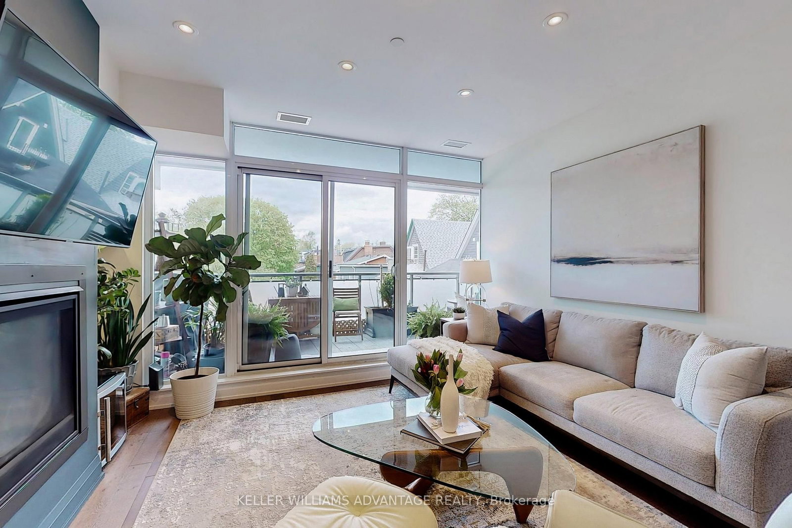 Condo for sale at 308-200 Woodbine Avenue, Toronto, Ontario, M4L 3P2 - The Beaches - MLS: E12945176