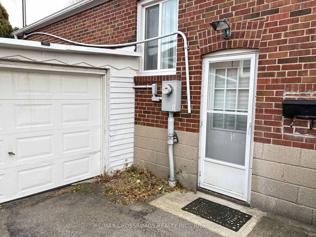 83 Clonmore Lower Level Drive