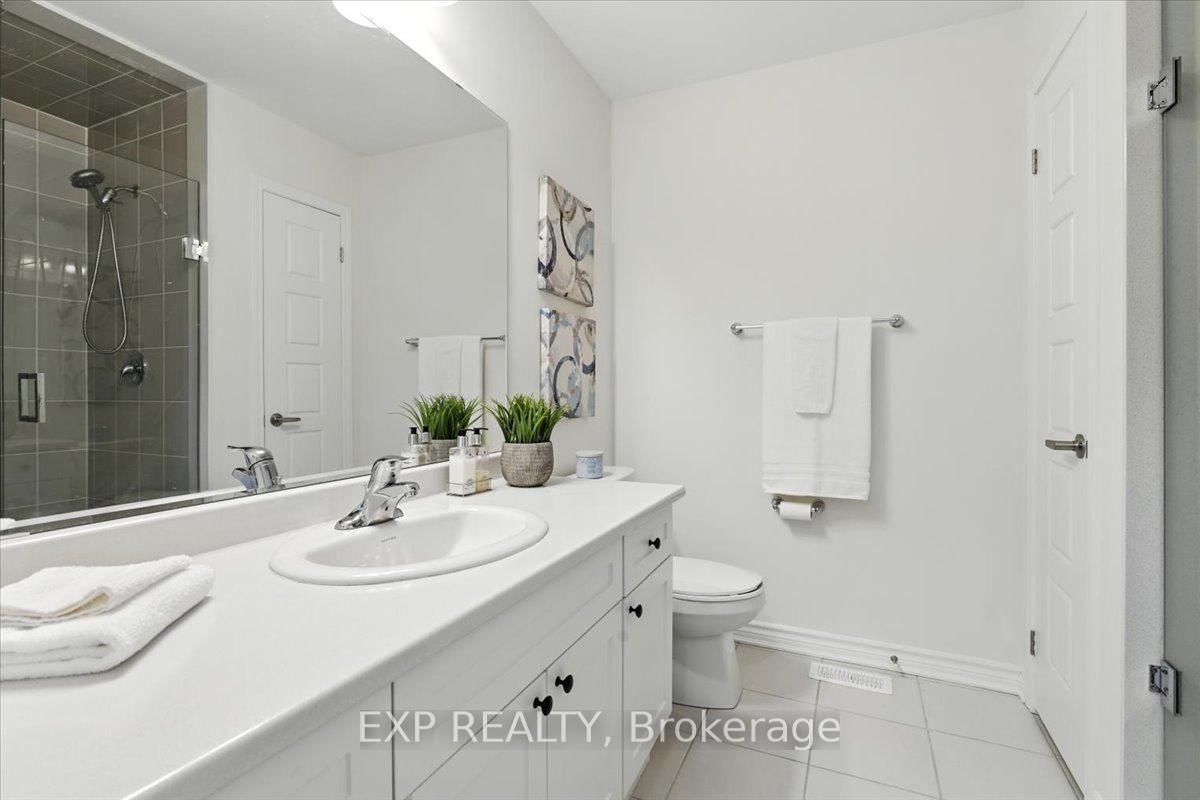 Townhouse for sale at 3303 Thunderbird Prom, Pickering, Ontario, L1X 0N4 - Rural Pickering - MLS: E12945528