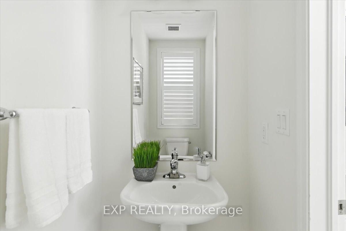 Townhouse for sale at 3303 Thunderbird Prom, Pickering, Ontario, L1X 0N4 - Rural Pickering - MLS: E12945528