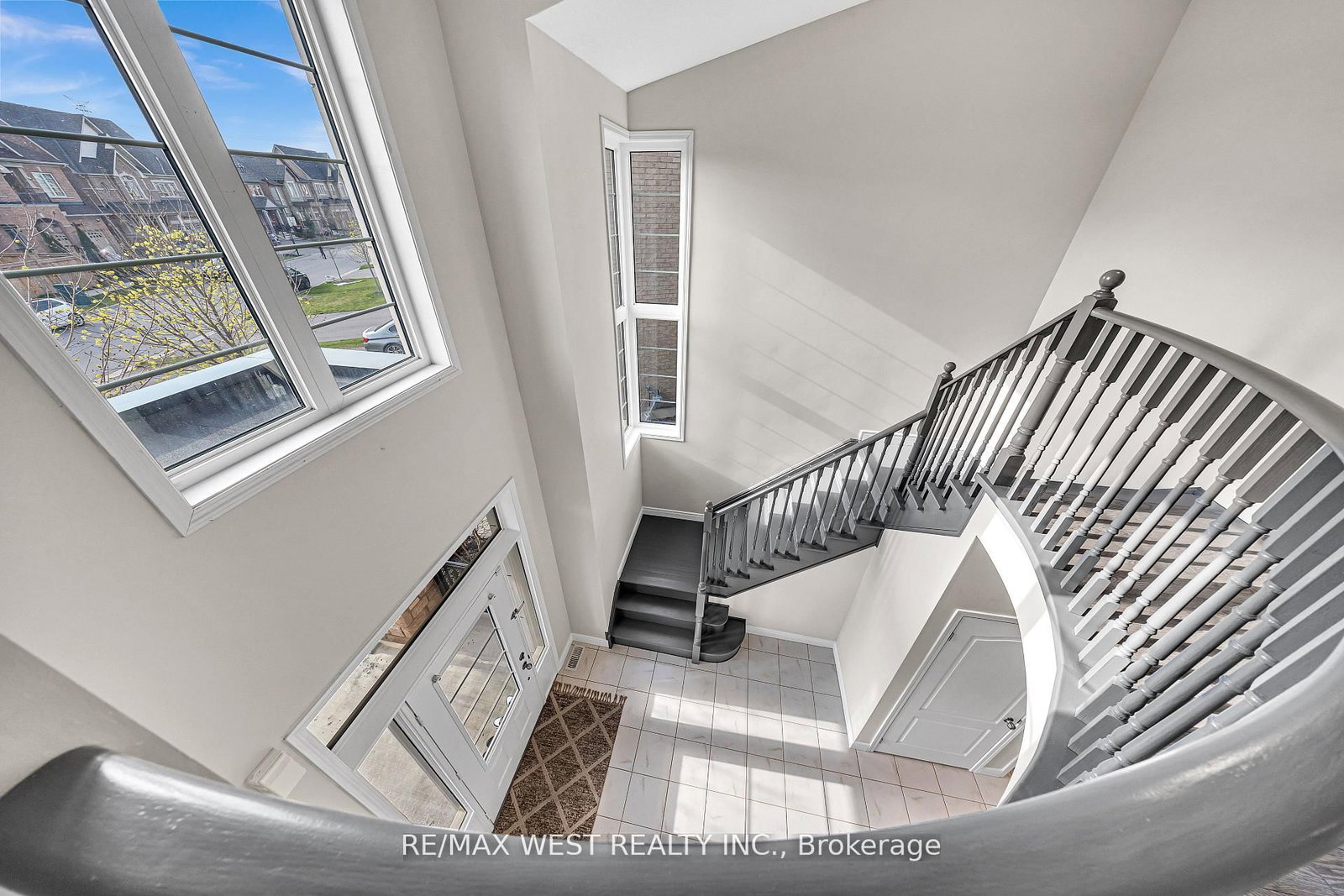 2485 Bandsman Crescent • Oshawa, ON photo 18