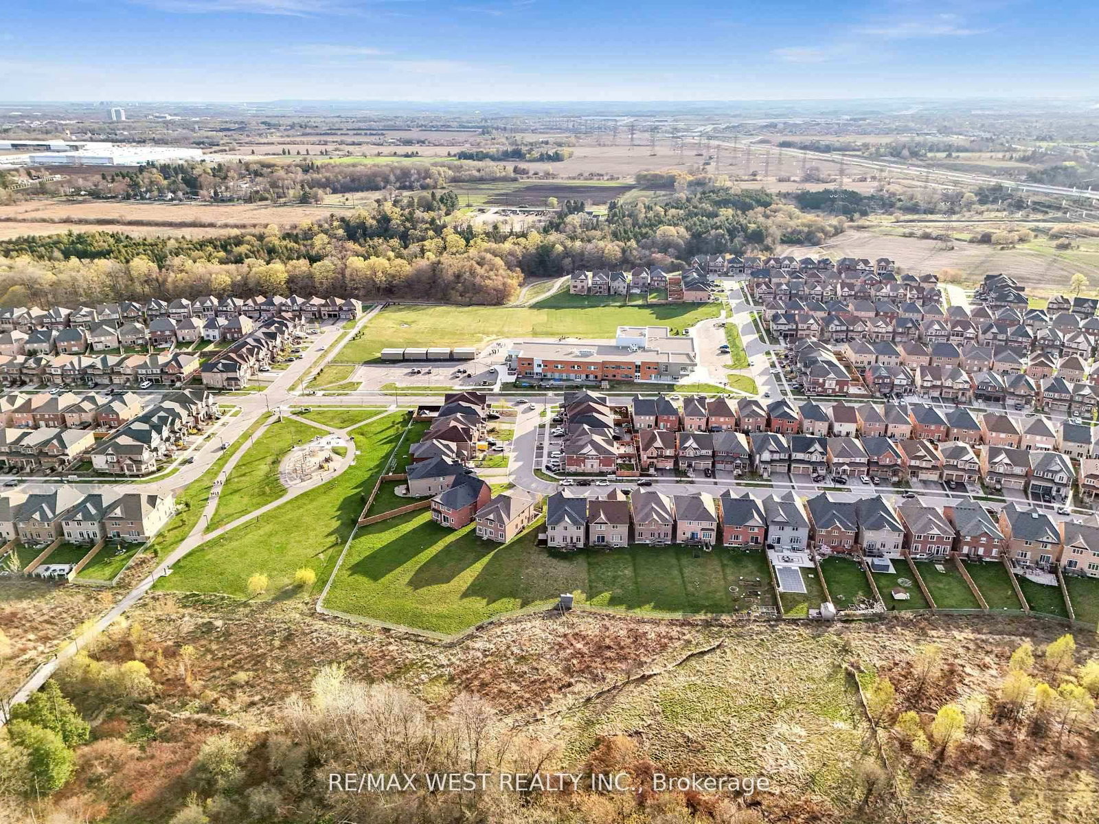 2485 Bandsman Crescent • Oshawa, ON photo 42