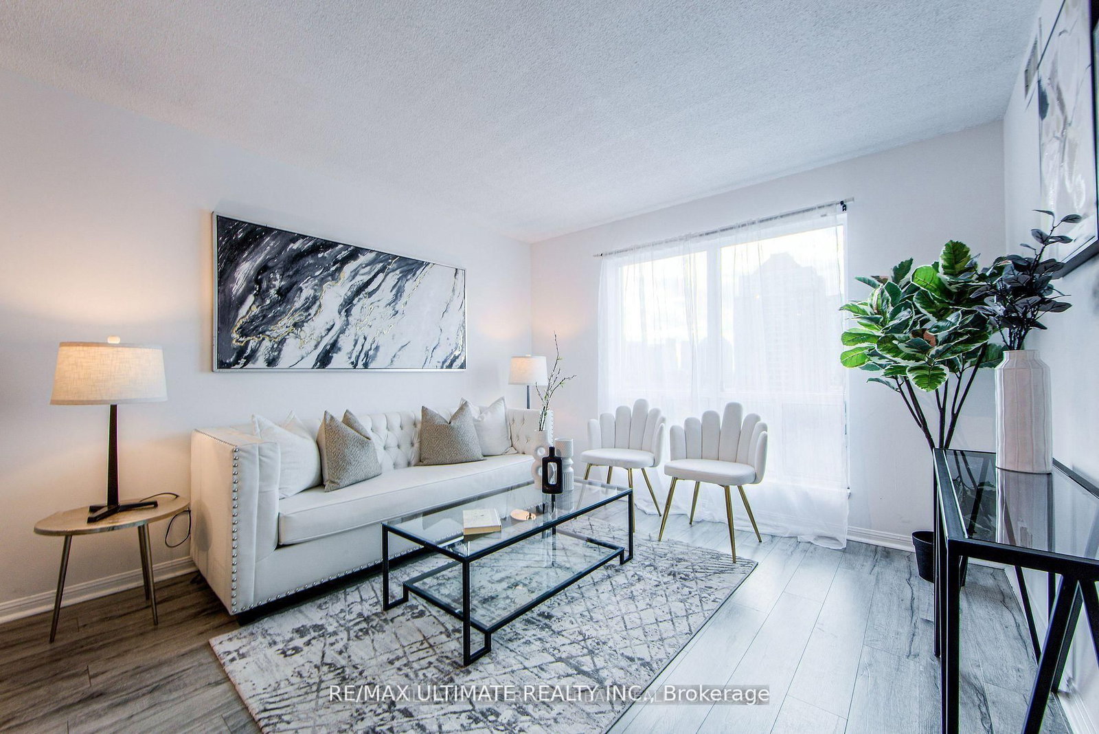 Condo for lease at 703-11 Lee Centre Drive, Toronto, Ontario, M1H 3J5 - Woburn - MLS: E12946720