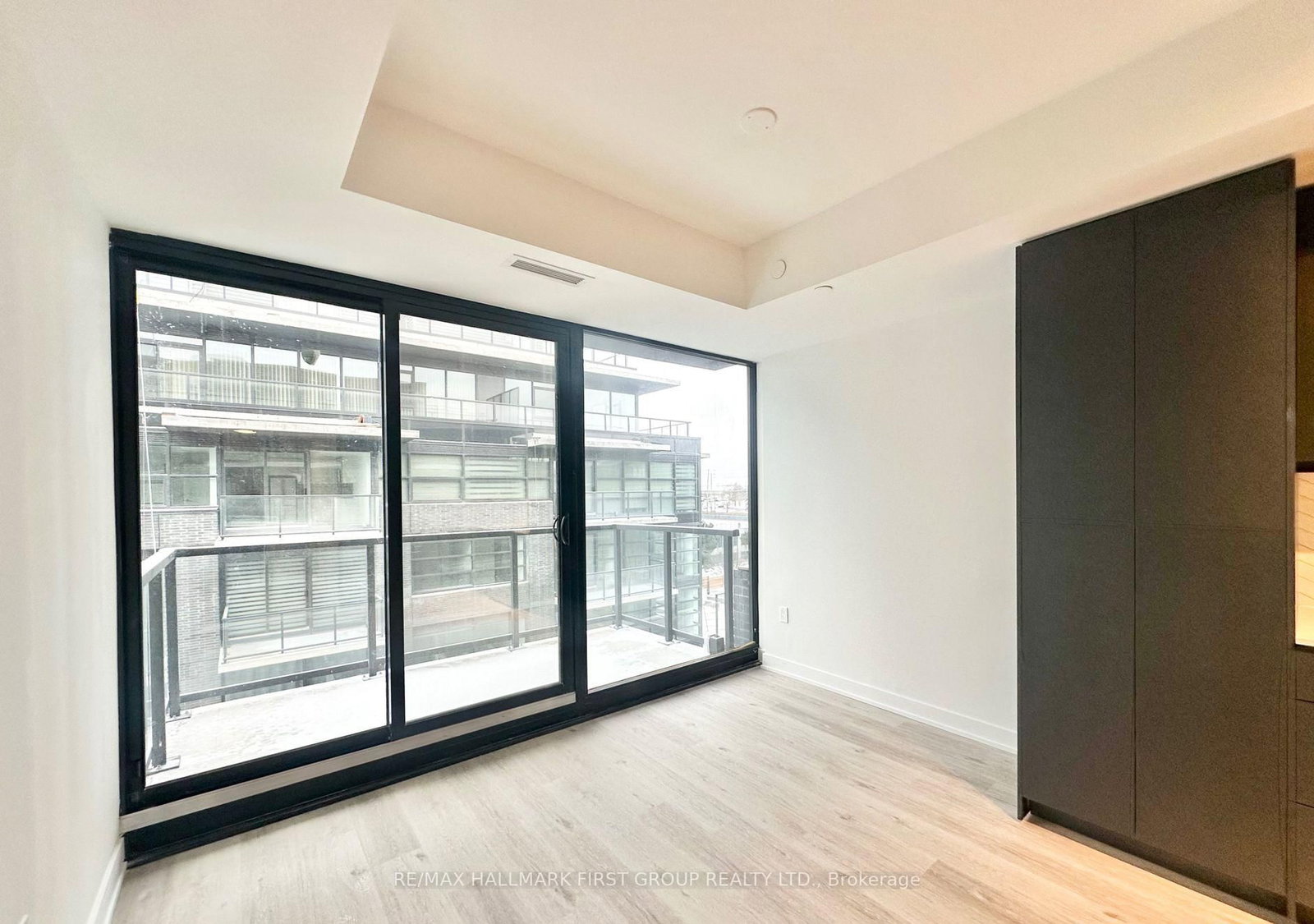 Condo for sale at 444-1610 Charles Street, Whitby, Ontario, L1N 0P5 - Port Whitby - MLS: E12946756