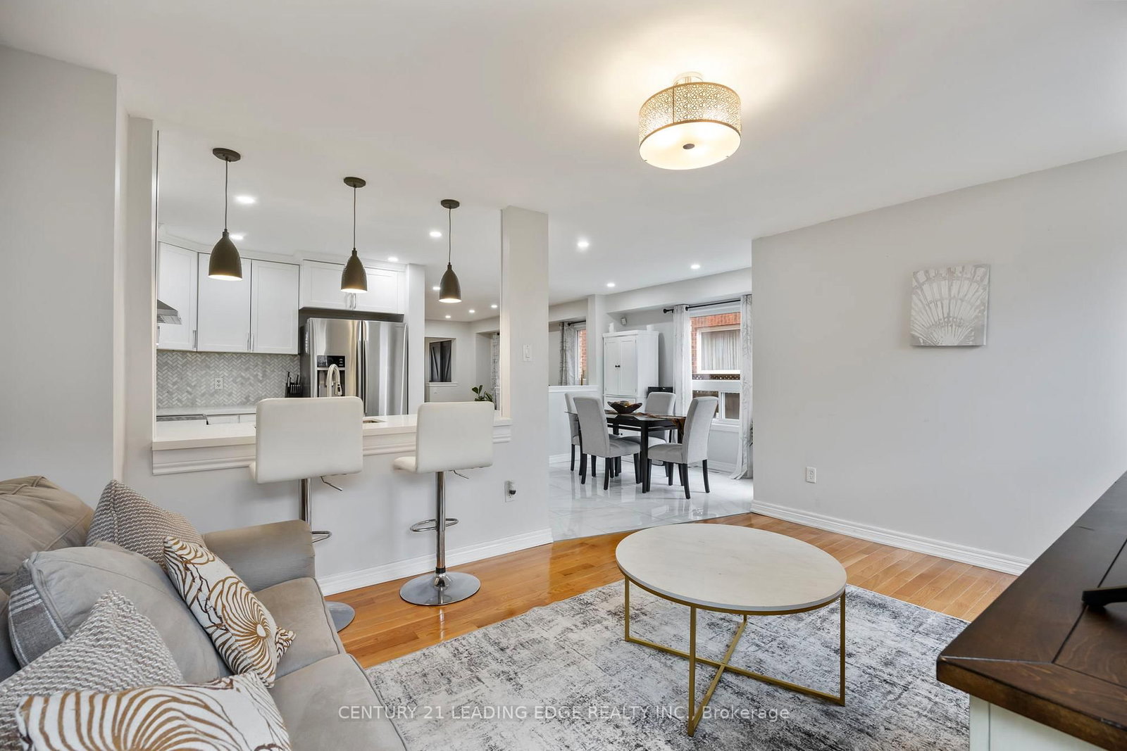 Detached House for sale at 36 Rampart Crescent, Whitby, Ontario, L1P 1T6 - Williamsburg - MLS: E12946868