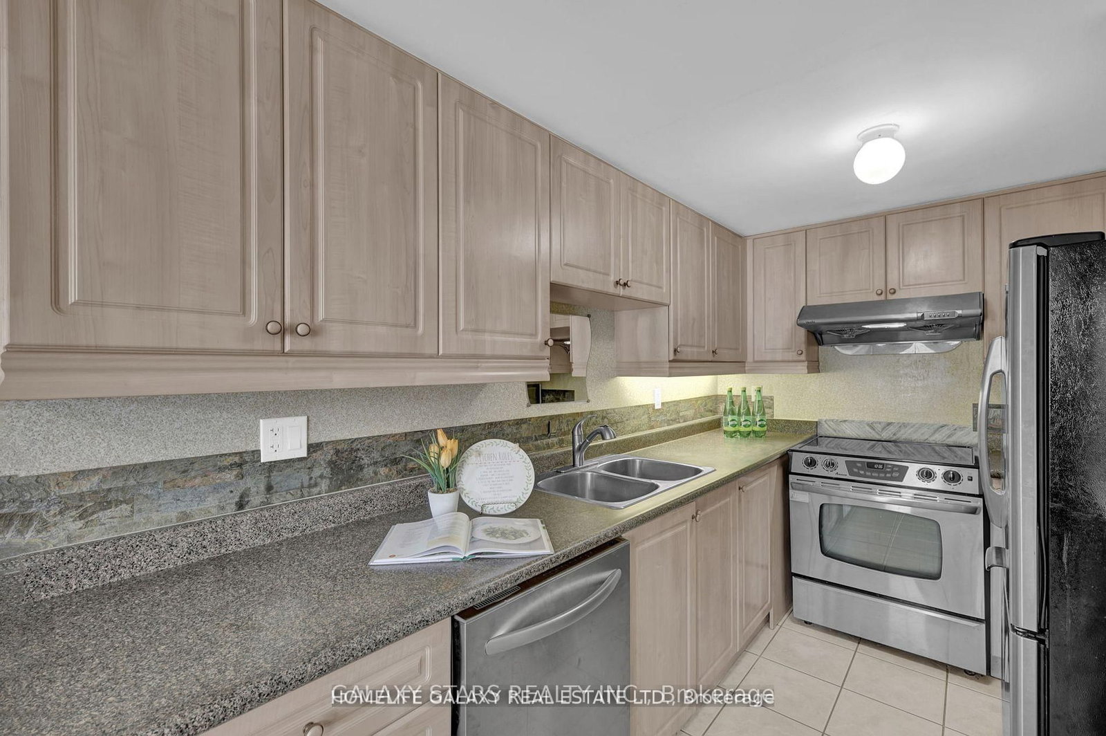 Townhouse for sale at 106-42 Pinery Trail, Toronto, Ontario, M1B 6K1 - Malvern - MLS: E12946932