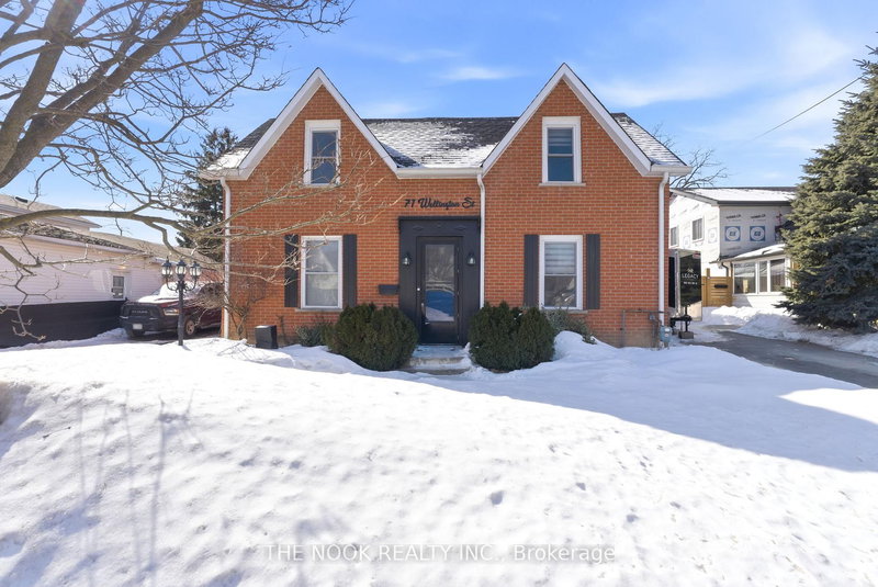 home for lease on 71 Wellington Street