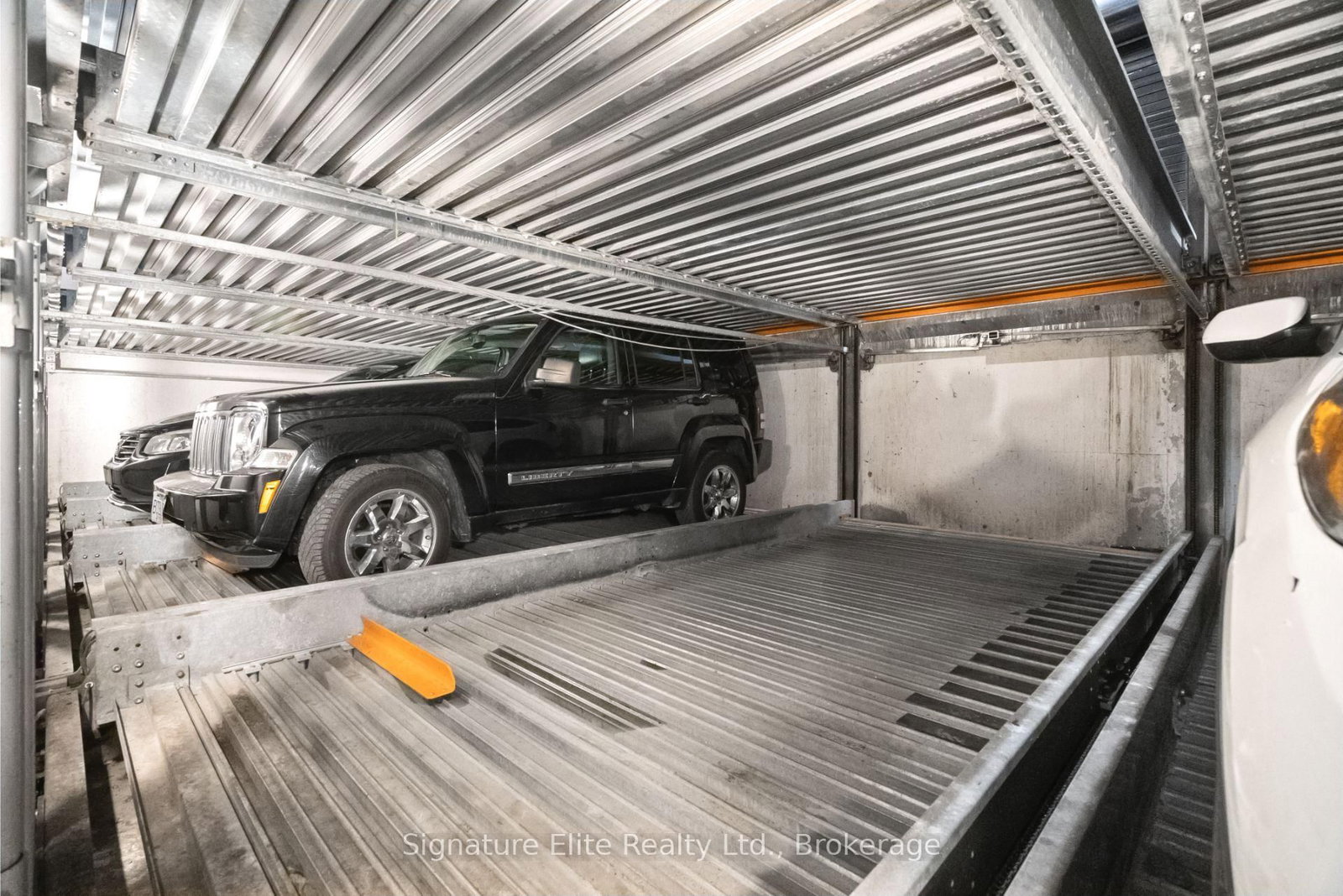 1075 Queen Street E, Unit 304 - Photo 44