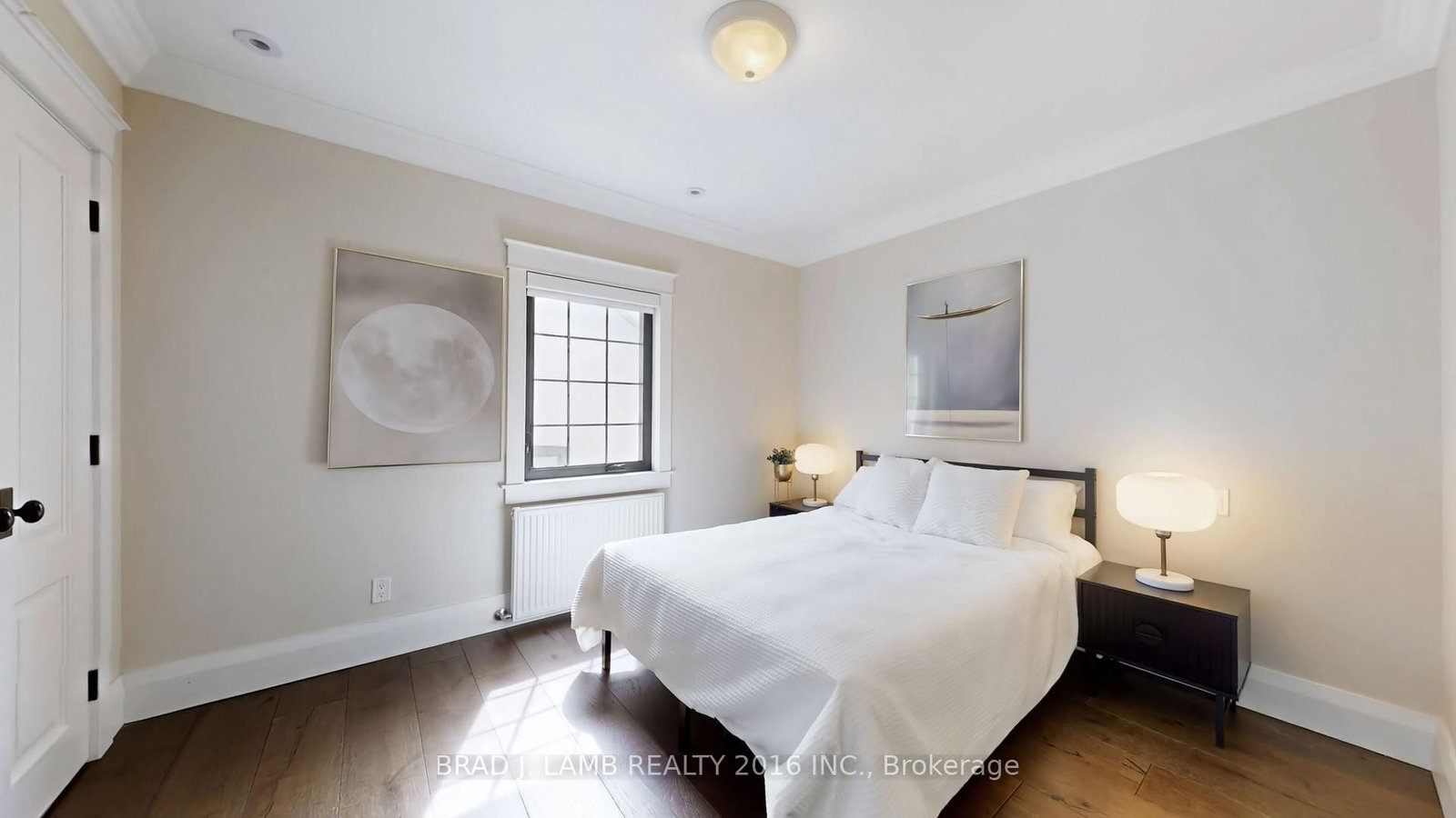 111 Woodbine Avenue • Toronto, ON photo 9