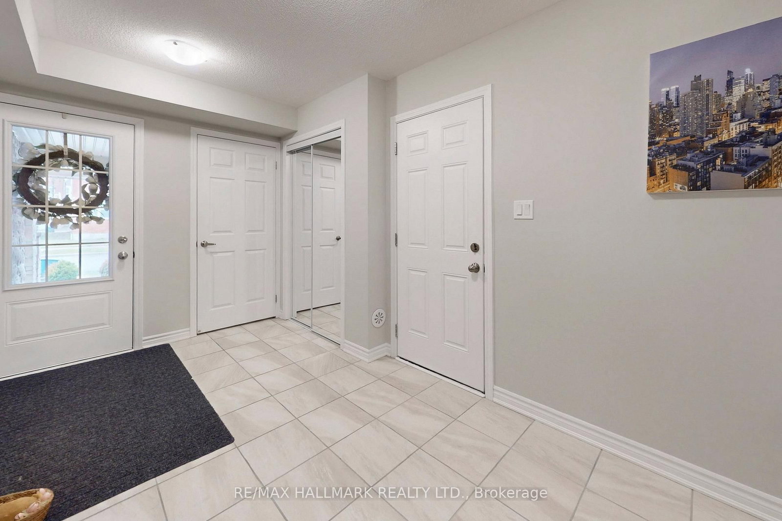 Townhouse for sale at 2421 Fall Harvest Crescent, Pickering, Ontario, L1X 0G1 - Rural Pickering - MLS: E12947430