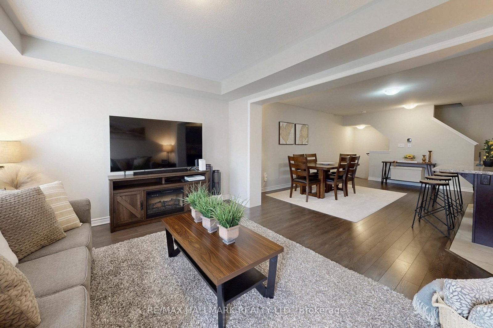 Townhouse for sale at 2421 Fall Harvest Crescent, Pickering, Ontario, L1X 0G1 - Rural Pickering - MLS: E12947430