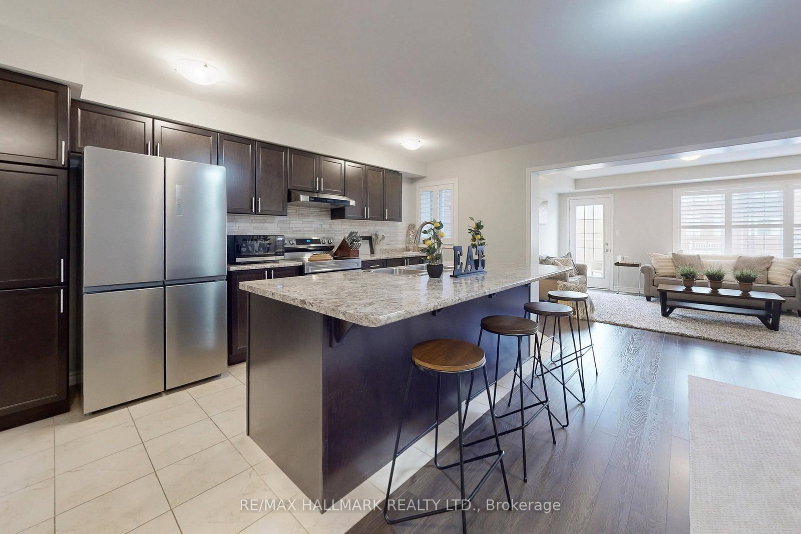 Townhouse for sale at 2421 Fall Harvest Crescent, Pickering, Ontario, L1X 0G1 - Rural Pickering - MLS: E12947430