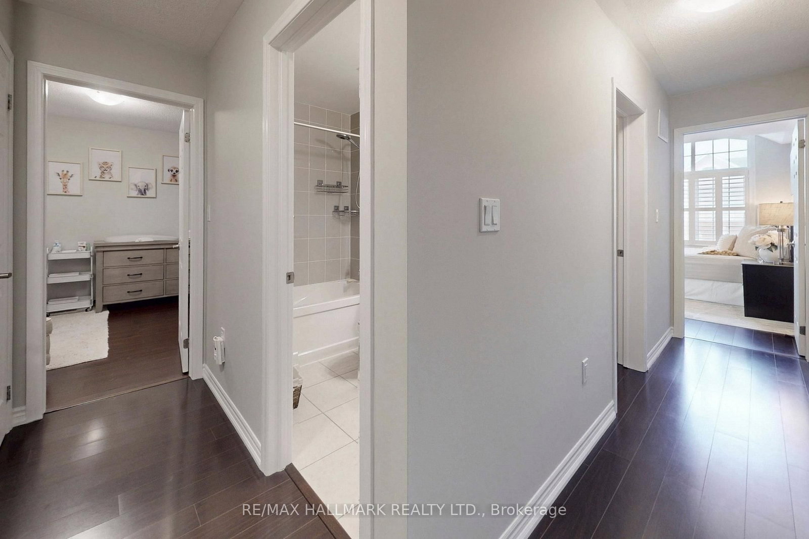 Townhouse for sale at 2421 Fall Harvest Crescent, Pickering, Ontario, L1X 0G1 - Rural Pickering - MLS: E12947430