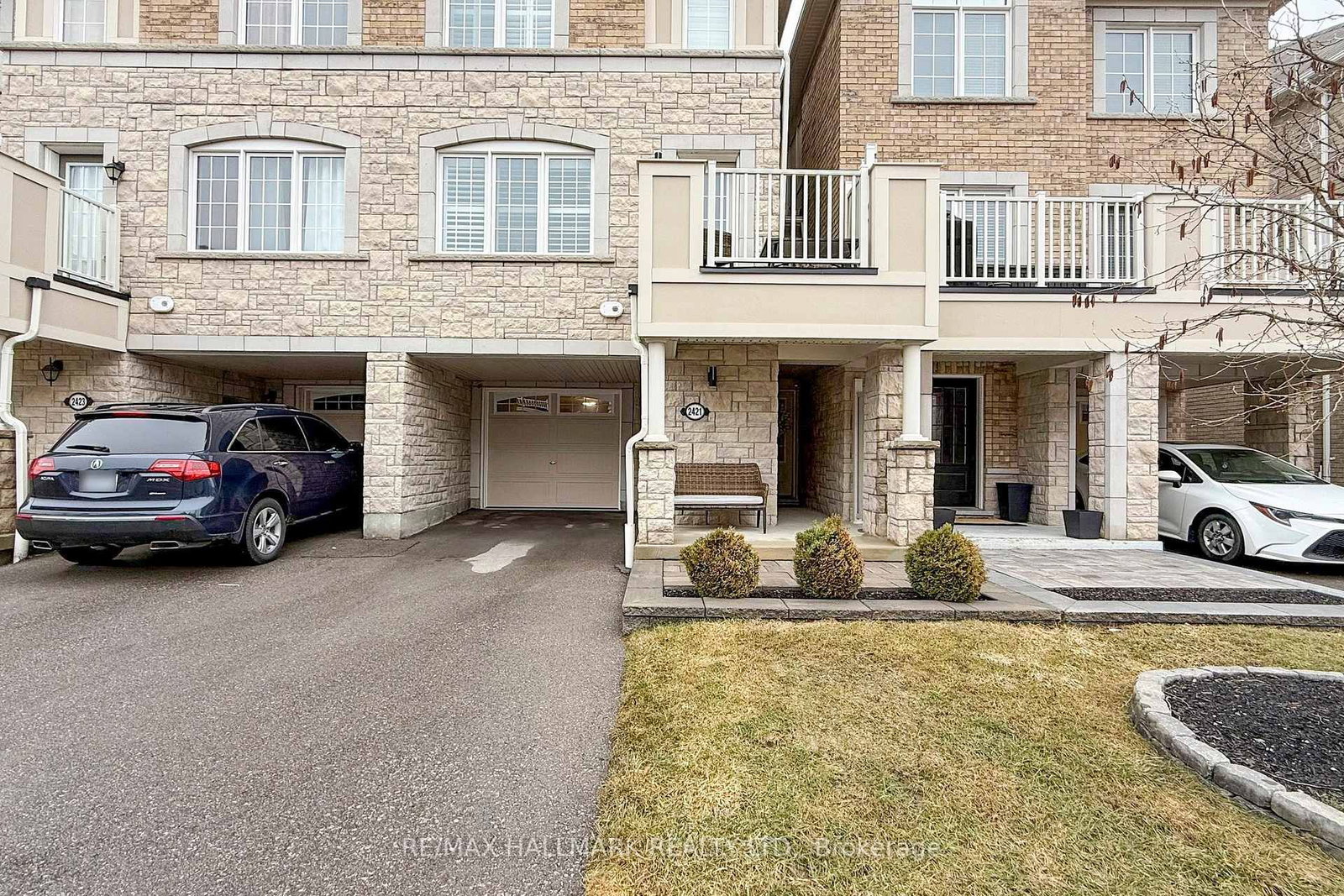 Townhouse for sale at 2421 Fall Harvest Crescent, Pickering, Ontario, L1X 0G1 - Rural Pickering - MLS: E12947430