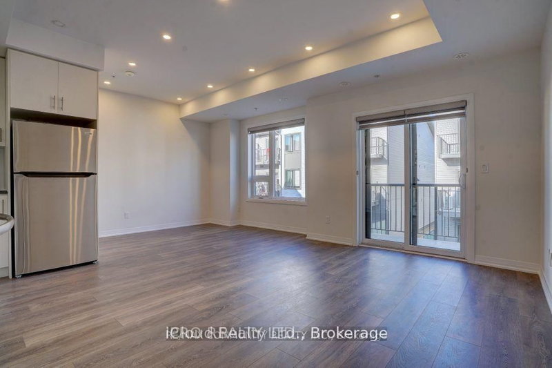 114 - 2635 William Jackson Dr, Pickering, L1X 0L2 | Image 3