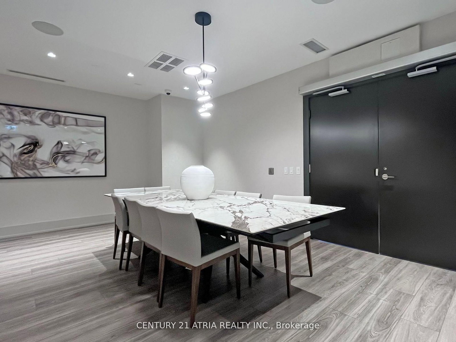 Condo for lease at 611-286 Main Street, Toronto, Ontario, M4C 0B3 - East End-Danforth - MLS: E12948002