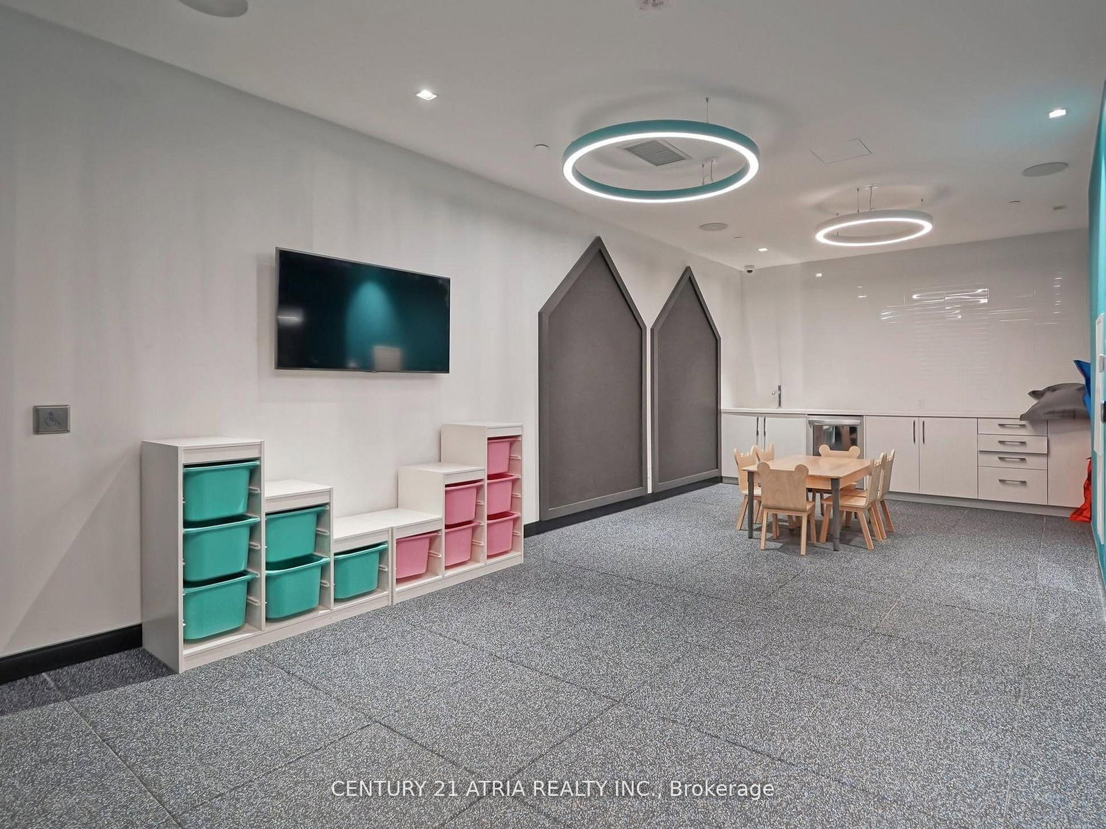 Condo for lease at 611-286 Main Street, Toronto, Ontario, M4C 0B3 - East End-Danforth - MLS: E12948002