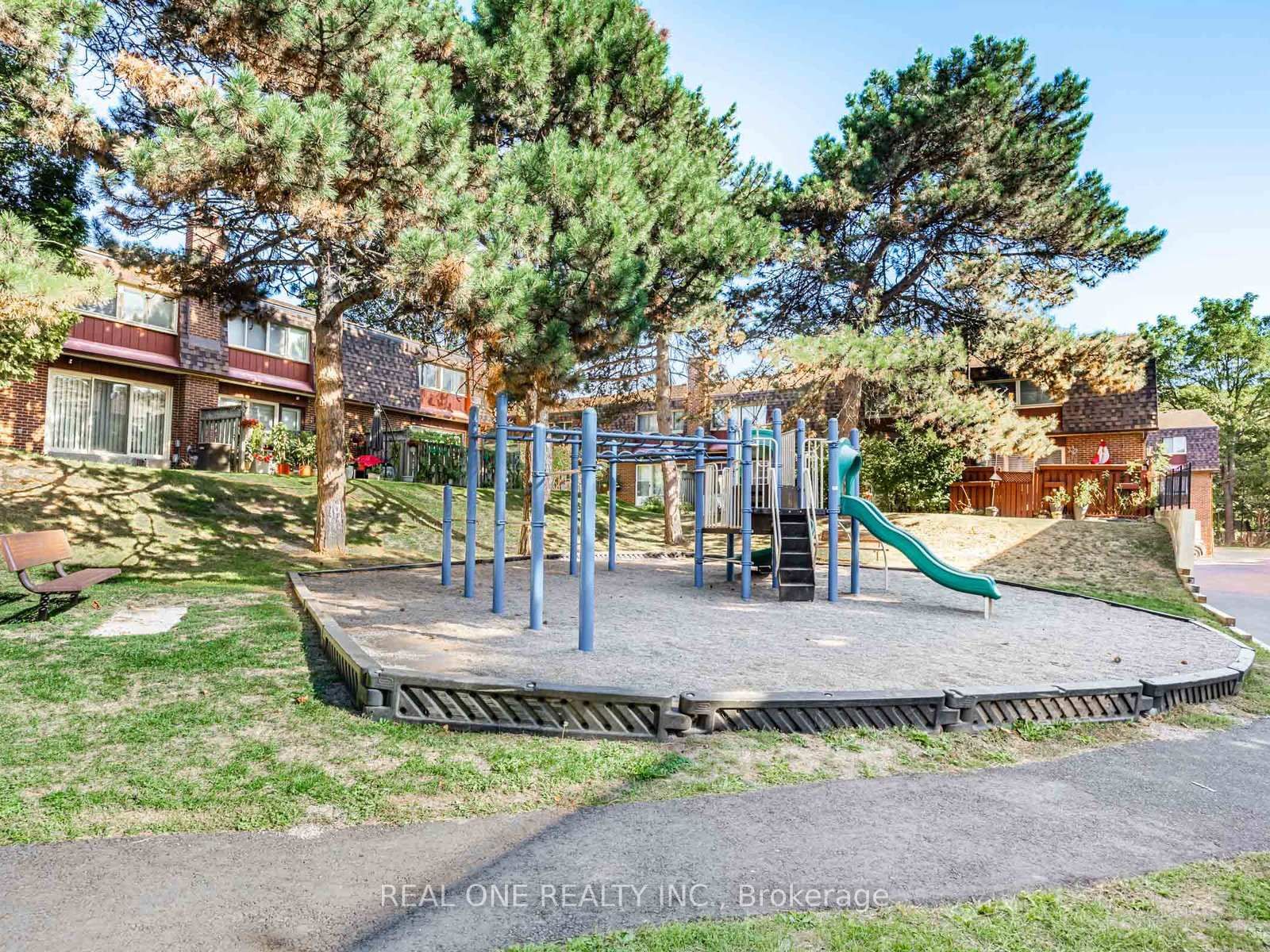 Townhouse for sale at 66-441 Military Trail, Toronto, Ontario, M1E 4E8 - Morningside - MLS: E12948512