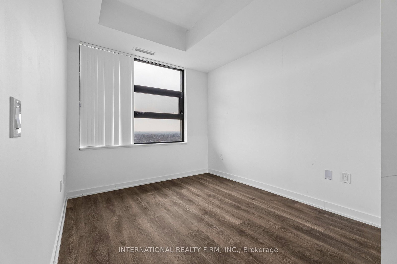 Condo for sale at 1701-1606 Charles Street, Whitby, Ontario, L1N 0P1 - Port Whitby - MLS: E12948514