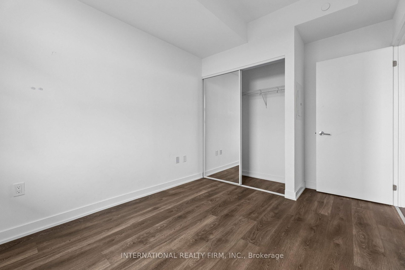 Condo for sale at 1701-1606 Charles Street, Whitby, Ontario, L1N 0P1 - Port Whitby - MLS: E12948514