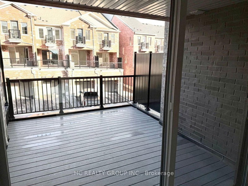 2826 Tippett Mews, Pickering, L1X 0R6 | Image 2