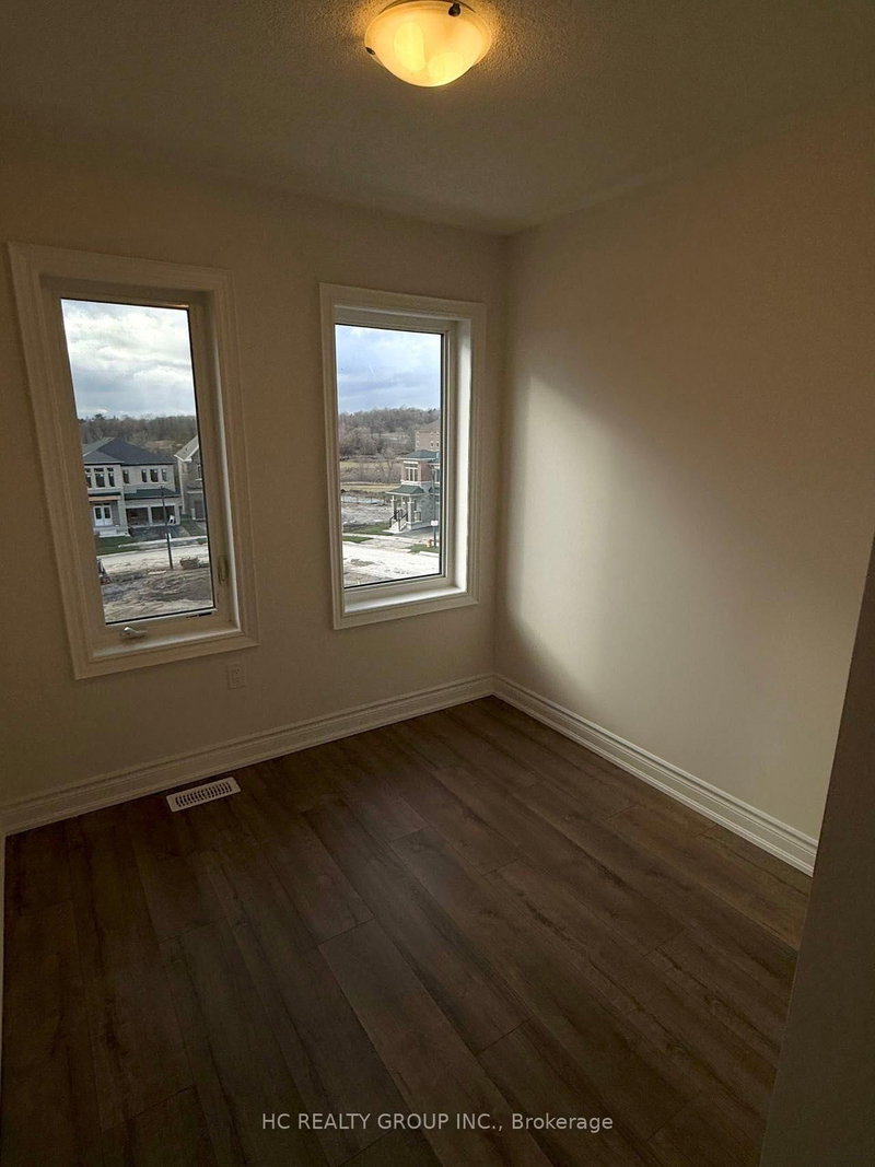 2826 Tippett Mews, Pickering, L1X 0R6 | Image 3