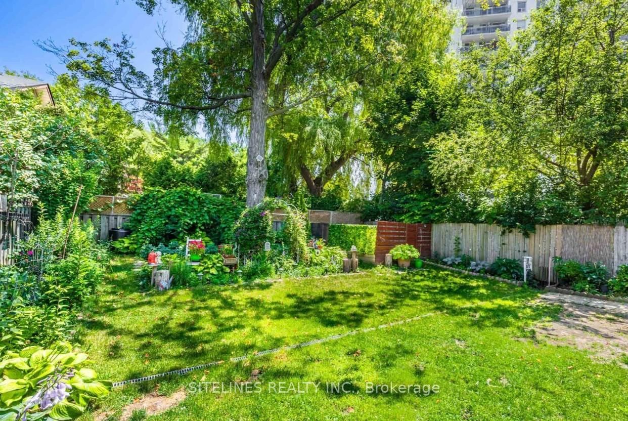 Detached House for sale at 29 Orton Park Road, Toronto, Ontario, M1G 3G2 - Morningside - MLS: E12948688