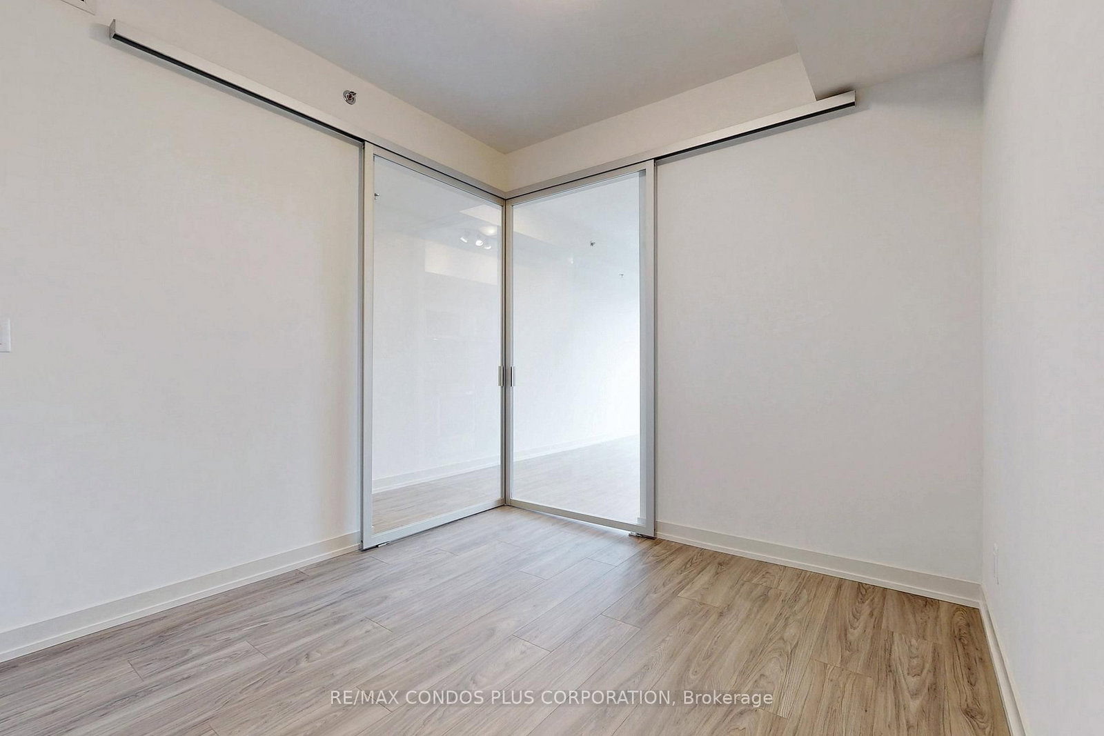 Condo for lease at 605-90 Glen Everest Road, Toronto, Ontario, M1N 0C3 - Birchcliffe-Cliffside - MLS: E12949024