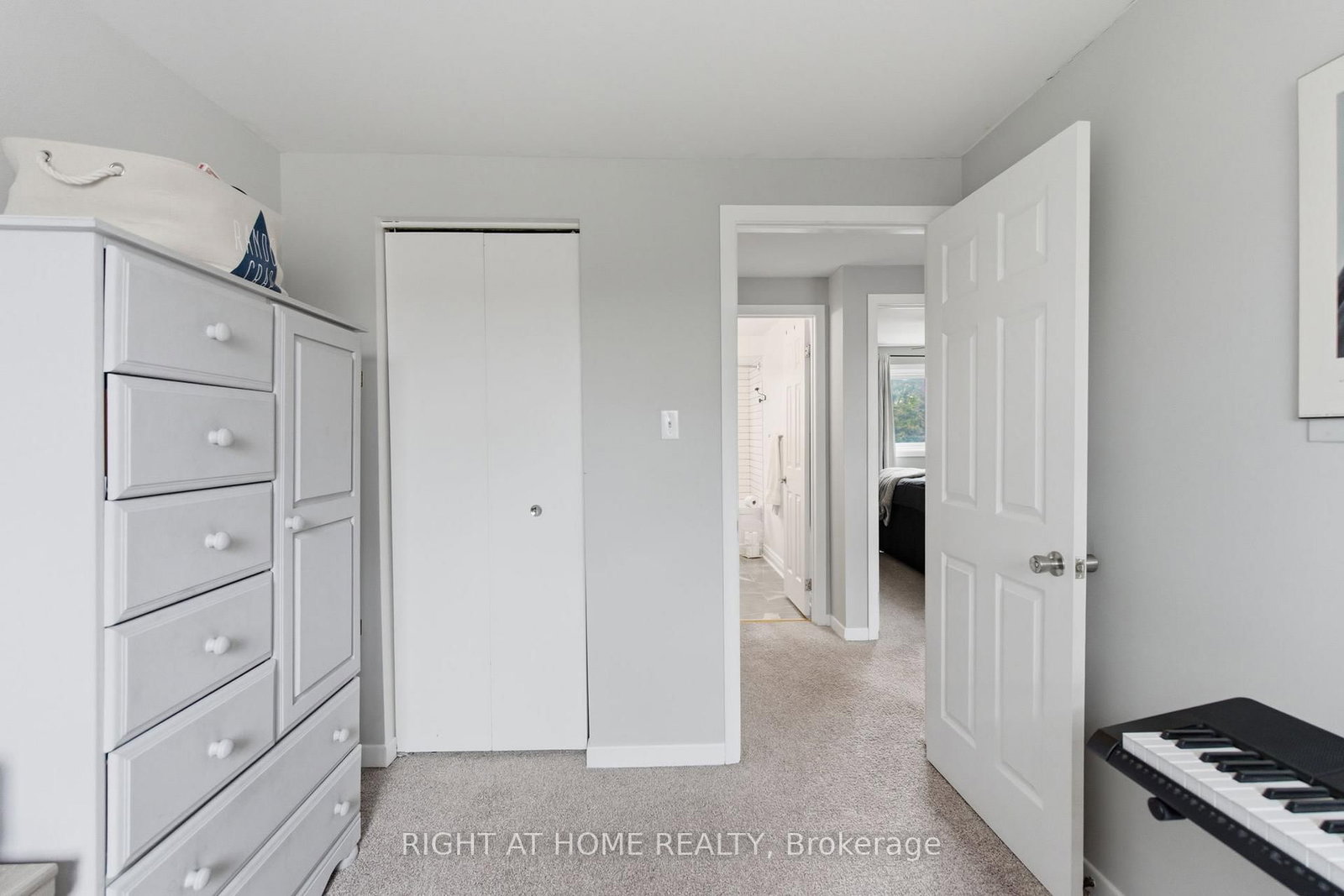 Townhouse for sale at 12-303 Garden Street, Whitby, Ontario, L1N 3W3 - Downtown Whitby - MLS: E12949032