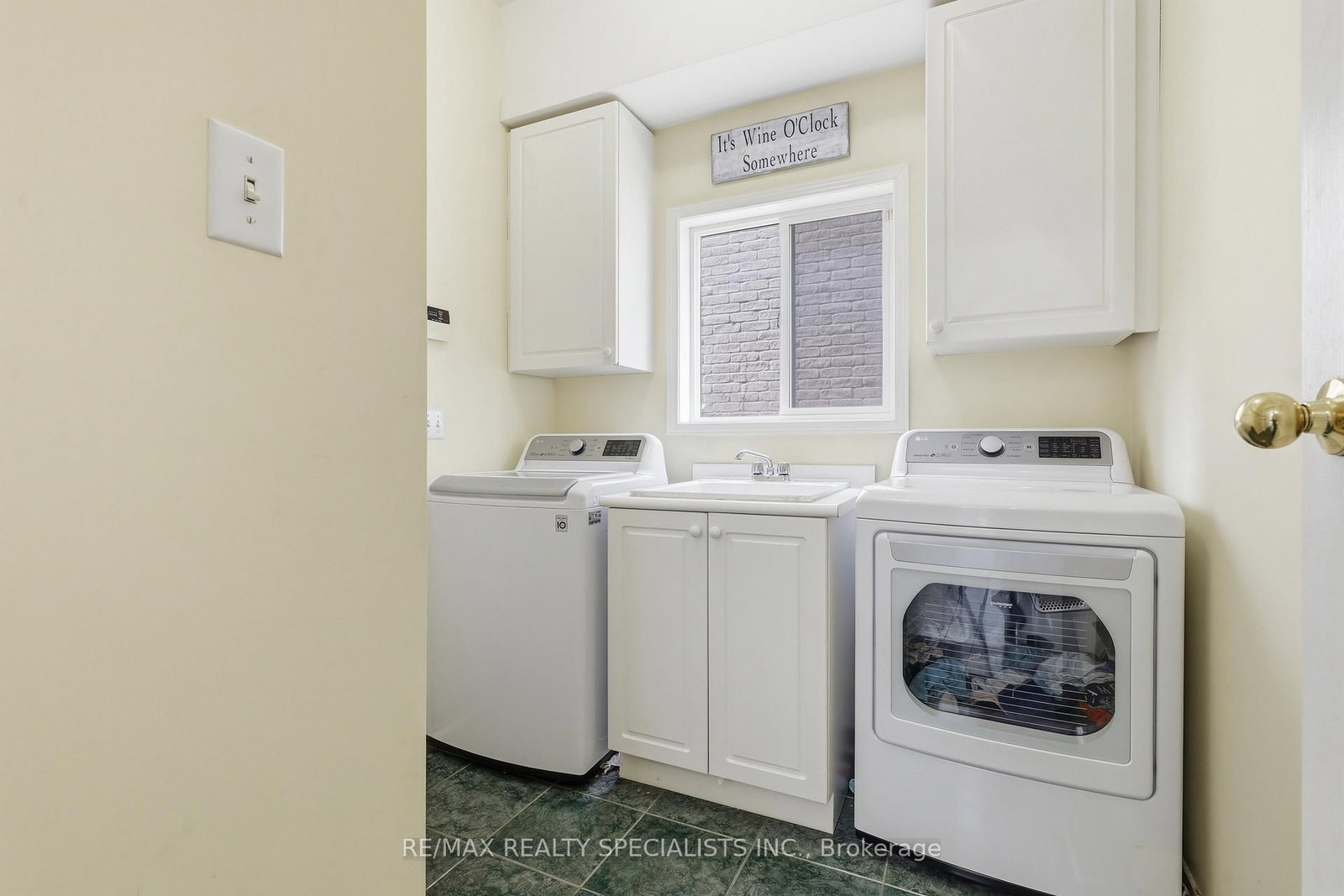 570 Blackwood Boulevard - Photo 24